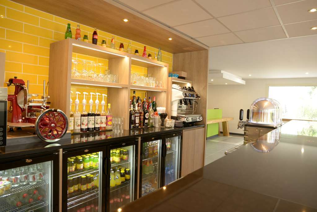 钟楼sete巴拉胡克酒店 巴拉鲁克勒维 餐厅 照片